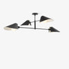 Taklampen Bonnet Chandelier SC91 fra &tradition i helsvart variant.