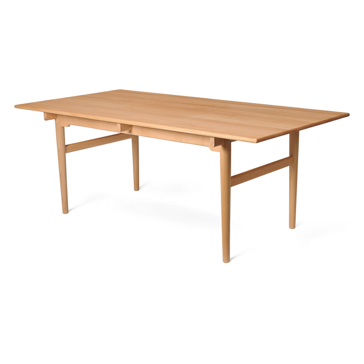 Spisebord CH327 Dining Table fra Carl Hansen & Søn i oljet bøk