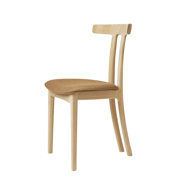 Carl Hansen & Søn sin Spisestol OW58 T-Chair i såpebehandlet eik