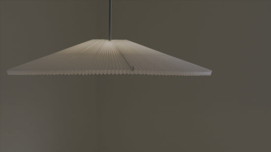 Slik kan du enkelt endre lysretning og utseende på den smarte taklampen Nebra Pendant Lamp fra New Works.