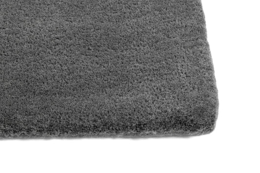 Raw Rug no. 2 dark grey